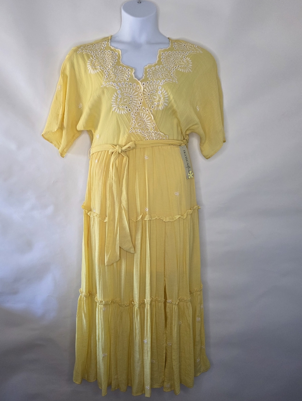 Figueroa & Flowers Embroidered Ruffle Midi Dress Boho M Yellow Dolman Sleeve NEW
